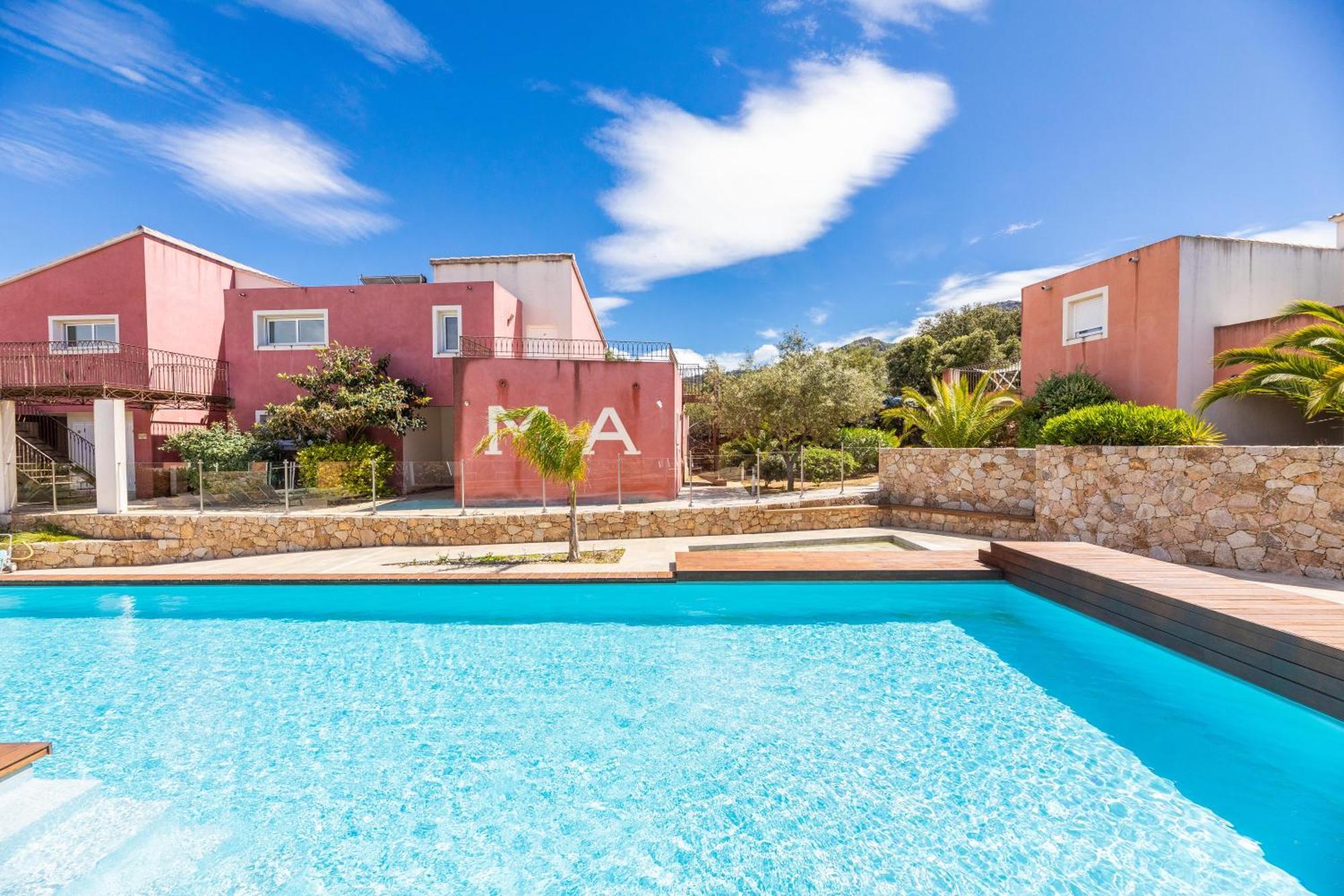 LʼÎle-Rousse Les Alizes Residence & Spa المظهر الخارجي الصورة