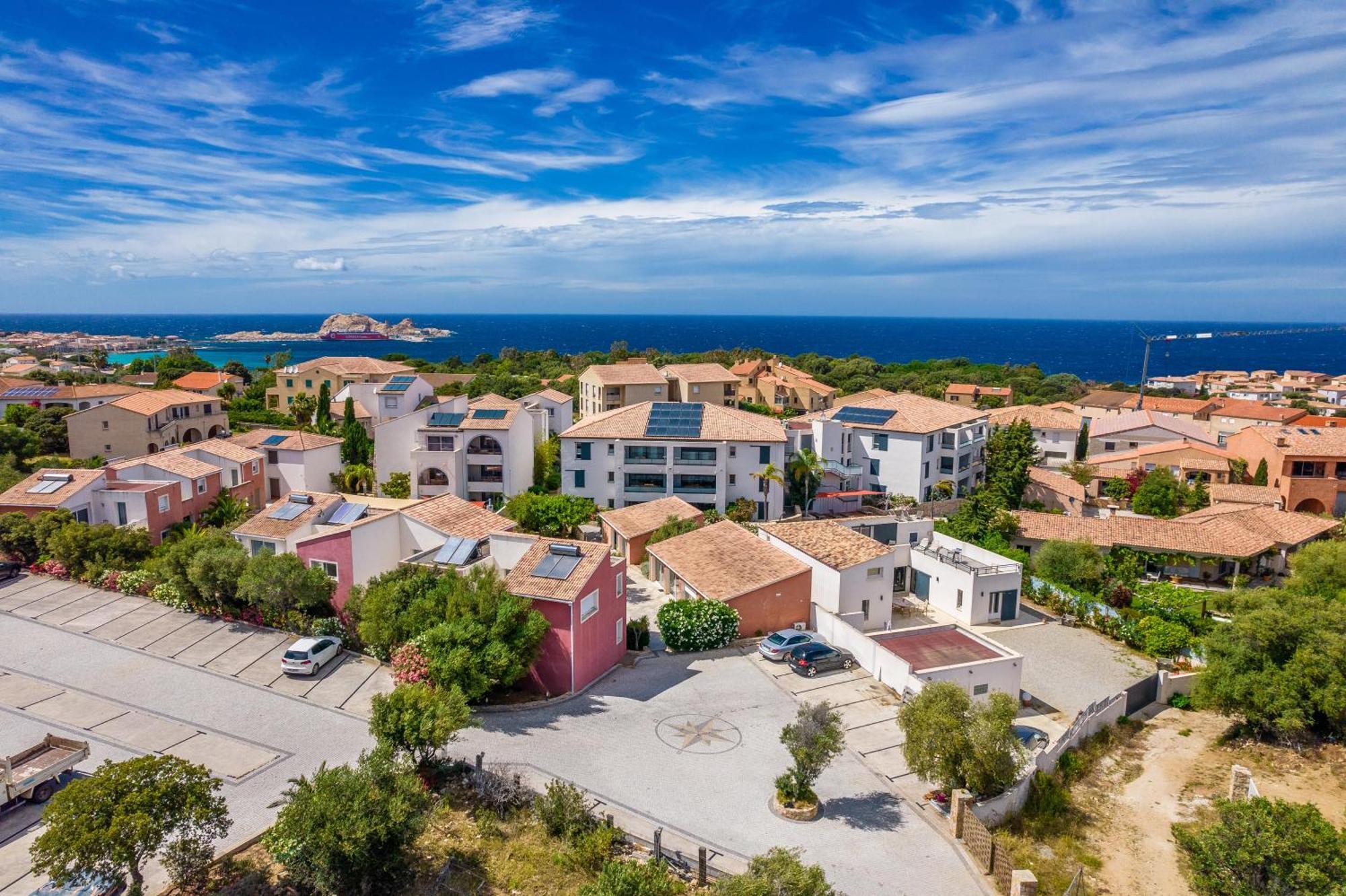 LʼÎle-Rousse Les Alizes Residence & Spa المظهر الخارجي الصورة